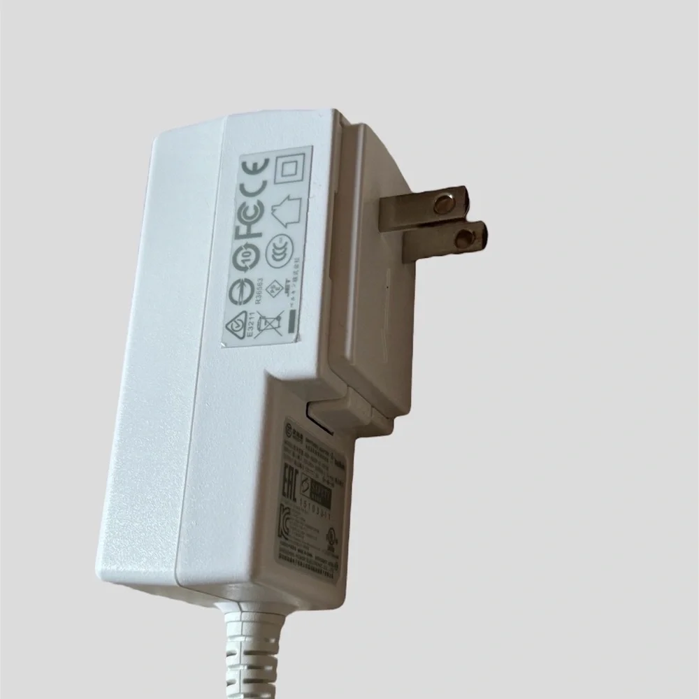 belkin 2-in-1 iPhone and Apple Watch Charger